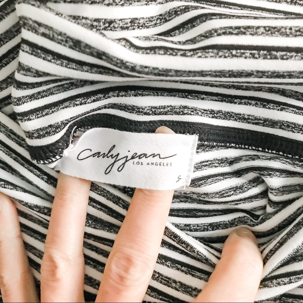 Carly Jean Los Angeles Striped “Sedona” Leggings. Black & White, size Small - Picture 12 of 13